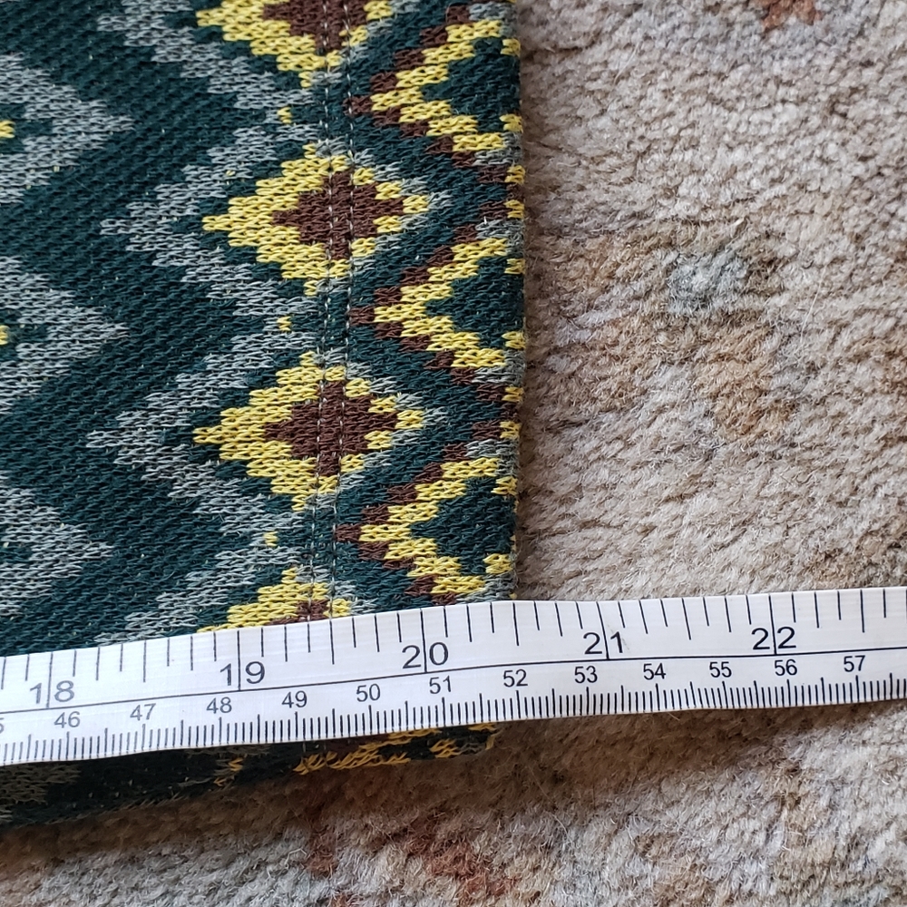 Gorgeous Zara jacquard boxy sweater in Size L. - Picture 5 of 10